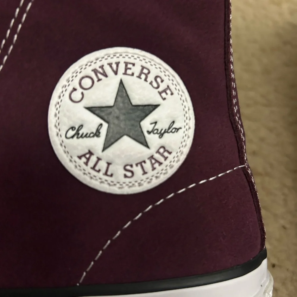 Converse x Zumiez 100k 2026 Burgundy Platform Sneakers - Picture 4 of 9